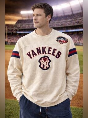 Moonlight Graham NY Yankees Crewneck Sweatshirt Men’s XL Cream Vintage Style